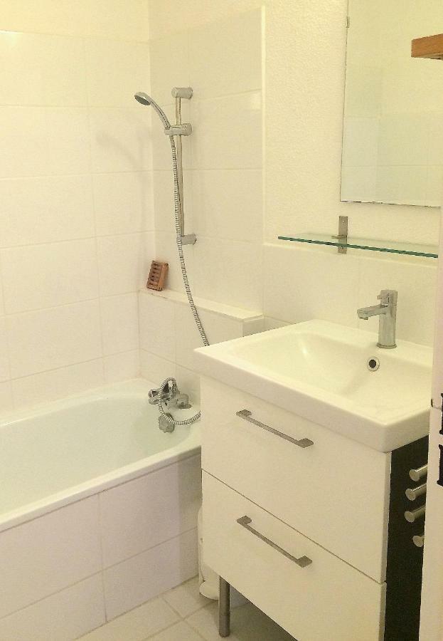 Sanary Apartment Екстериор снимка