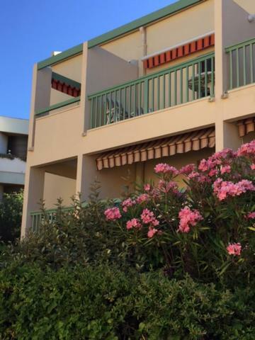 Sanary Apartment Екстериор снимка