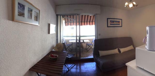 Sanary Apartment Екстериор снимка